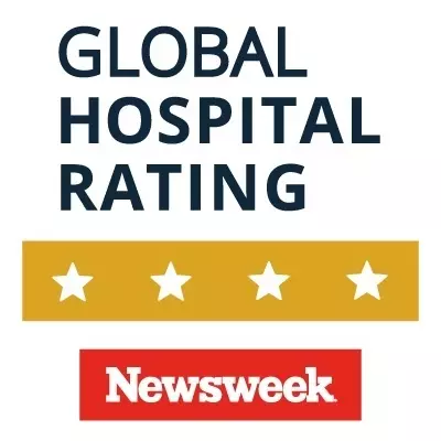 Newsweek - Hospital Clínica Bíblica