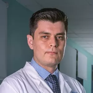 Dr. Fernando Quirós Mata - Especialista en Vascular Periférico - Hospital Clínica Bíblica