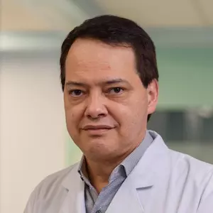 Dr. Fernando Vargas Pérez - Especialista en Medicina Física y Rehabilitación - Hospital Clínica Bíblica