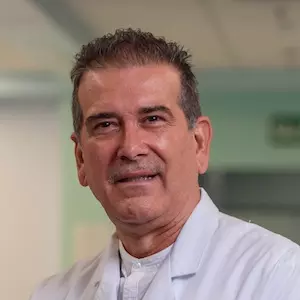 Dr. Leonel Vargas Campos - Especialista en Geriatría y Gerontología - Hospital Clínica Bíblica