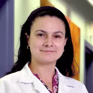 Dra. Silvia Acuña Vargas - Especialista en Gastroenterología - Hospital Clínica Bíblica