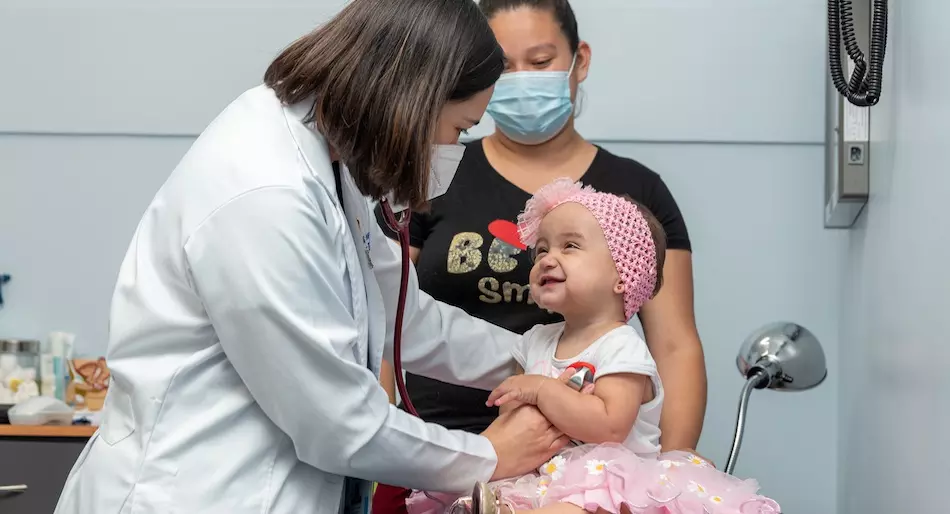 Hospital Clínica Bíblica reafirma su promesa social de brindar bienestar y calidad de vida a las personas que más lo necesitan