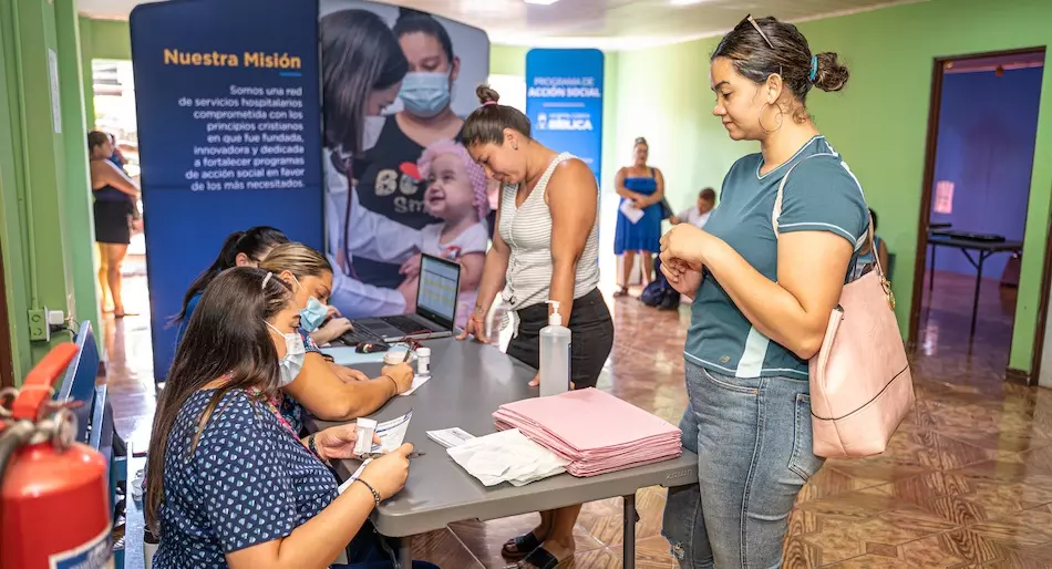 Jornada de prevención y promoción de la salud Turrialba vivió dos días de tamizaje con el fin de prevenir el cáncer de cérvix