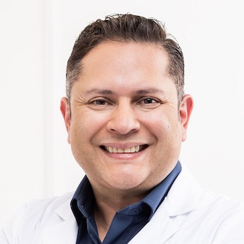 Dr. Ademir Alvarado Vega - Especialista en Endocrinología - Hospital Clínica Bíblica
