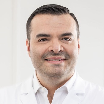 Dr. Andrés Segreda Constela - Especialista en Medicina Materno Fetal - Hospital Clínica Bíblica