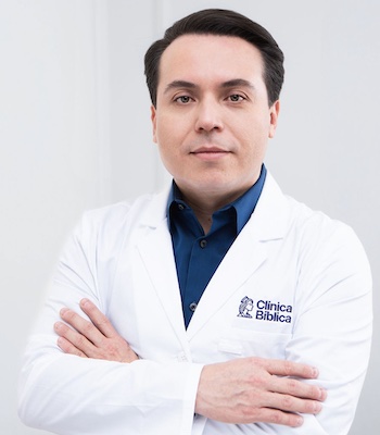 Dr. Fabián Carballo Madrigal - Especialista en Neurocirugía - Hospital Clínica Bíblica