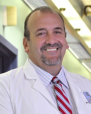 Dr. José Fernando Mangel Morales - Especialista en Nefrología - Hospital Clínica Bíblica