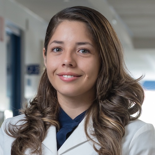 Dra. Melany Garita Vásquez - Specialist in Dentistry - Hospital Clínica Bíblica