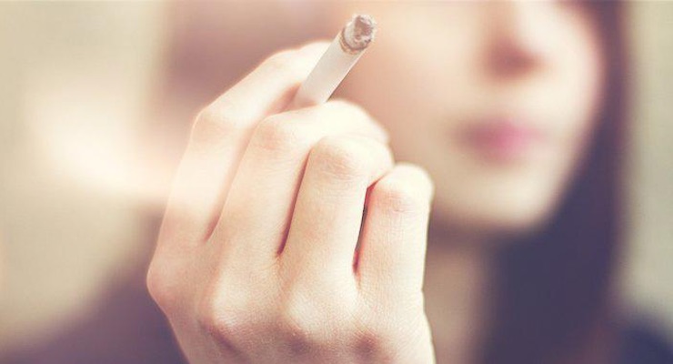El fumado en las mujeres y el cancer pulmonar - Hospital Clínica Bíblica