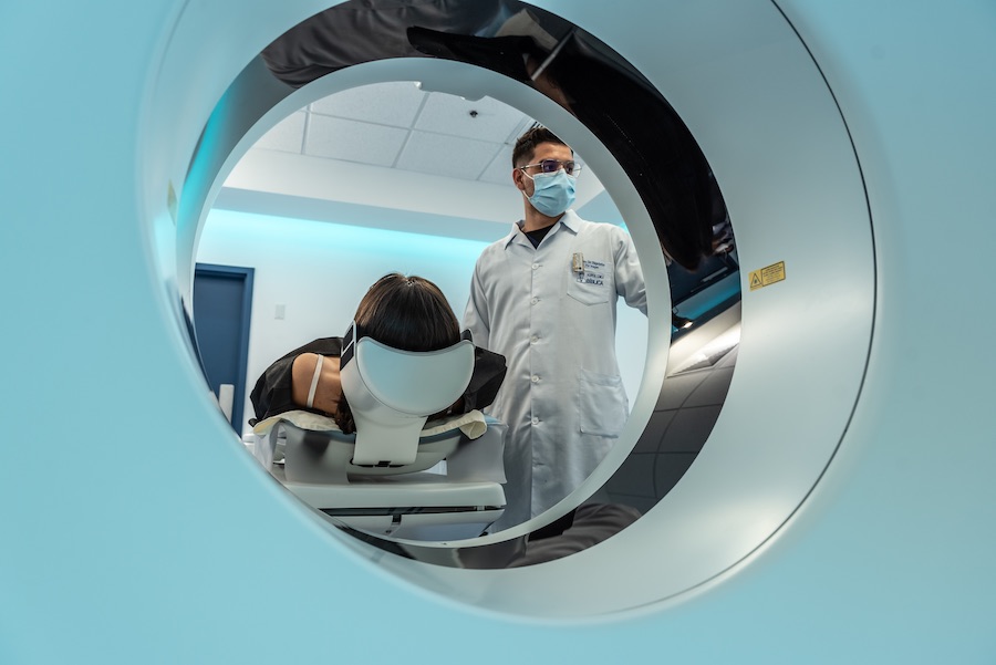 Tecnología espectral: pacientes de Hospital Clínica Bíblica obtendrán diagnósticos más precisos y exclusivos
